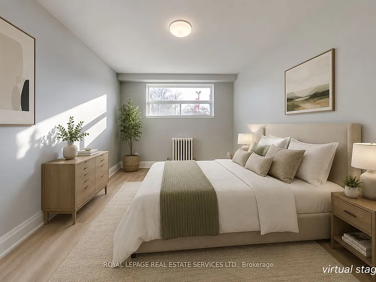 320 Lakeshore Rd W #2 — Photo 13
