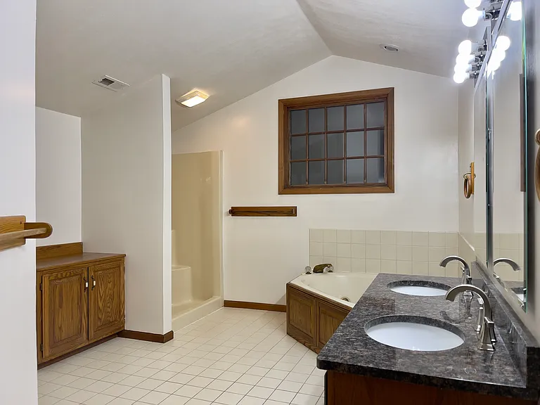 3612 Briana Dr — Photo 22