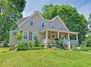 5 Summer St, Sharon, MA 02067
