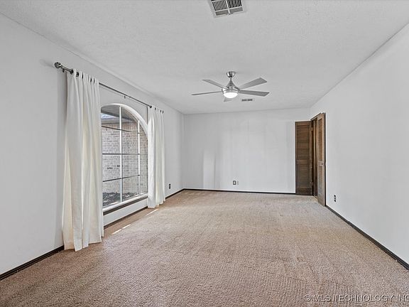 5th image of 6516 Baylor Dr