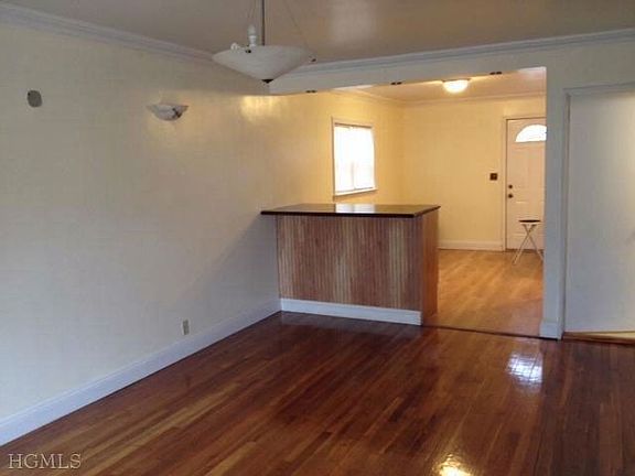 2nd image of 2858 Lamport Pl