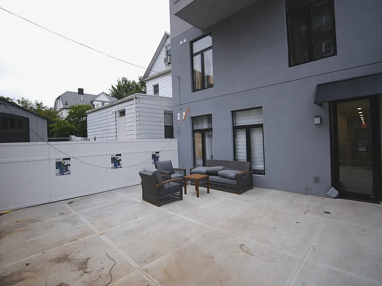 2819 Clarendon Rd #3A — Photo 19
