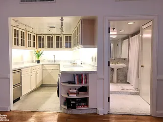 Rented by Brown Harris Stevens