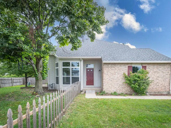 1170 Coventry Ln, Bolingbrook, IL 60440