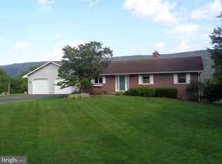 11 Osage Dr, Belleville, PA 17004