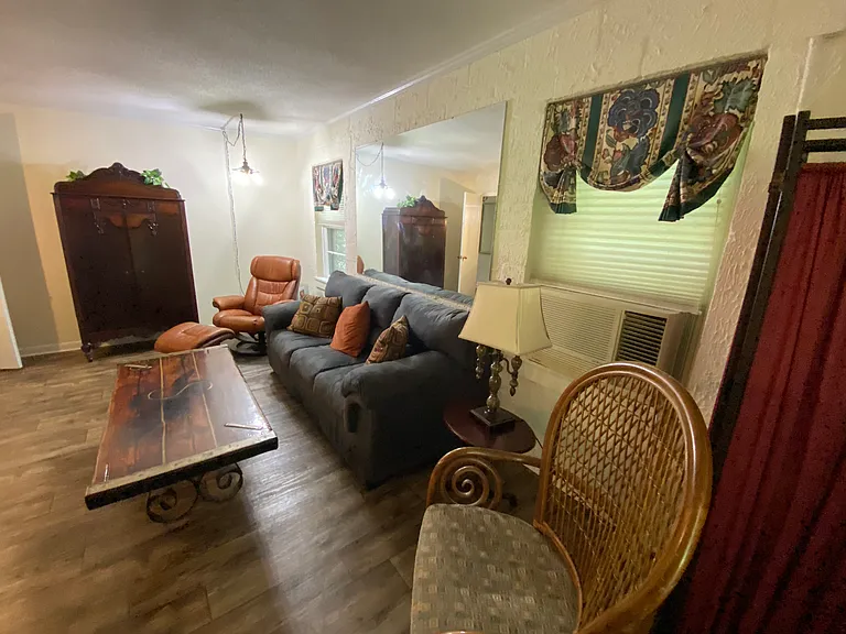 862 Forest Ridge Dr #1 — Photo 4