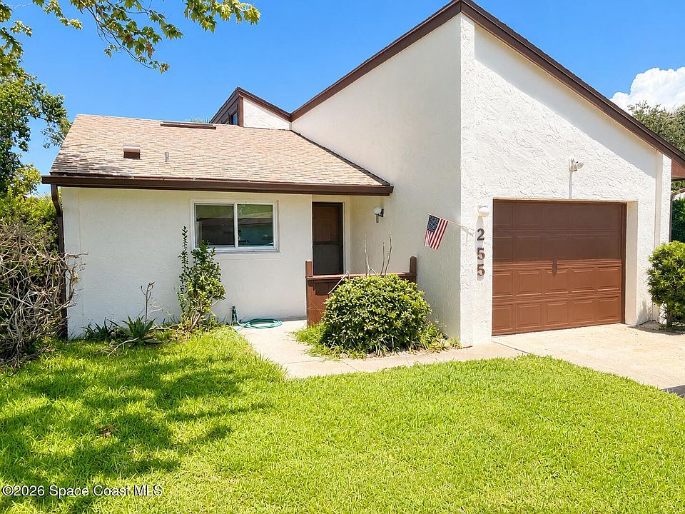 1st image of 255 Applewood Cir