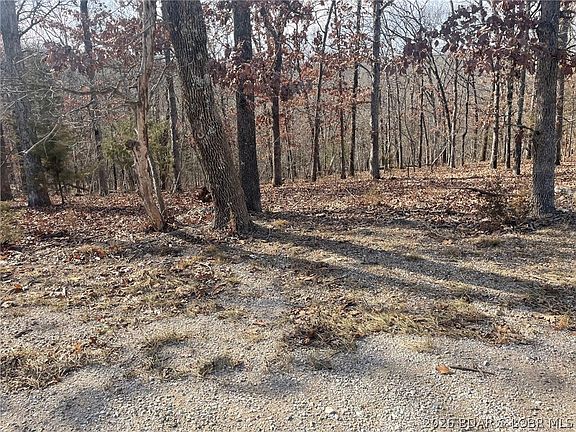 3rd image of 501 Cambridge Dr