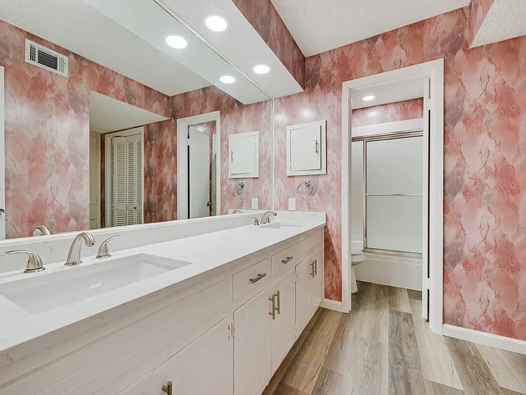 5814 Meadow Wood Ln #5814 — Photo 7