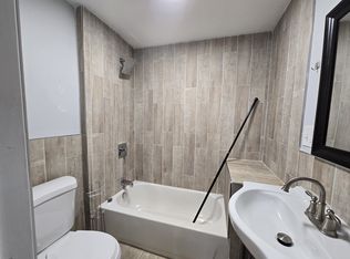 275 Clinton Pl #11L, Newark, NJ 07112