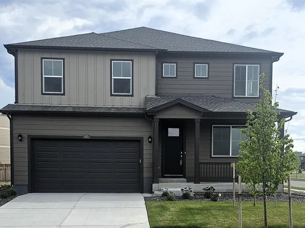 1881 Pinnacle Ave, Lochbuie, CO 80603