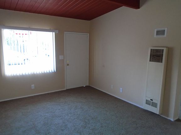 3rd image of 16431 Cornuta Ave