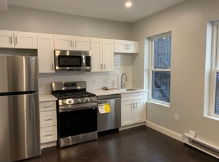 51 Charter St APT 3, Boston, MA 02109