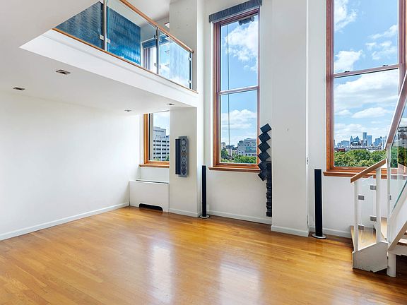 3rd image of 305 2nd Ave APT 537