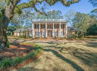 5808 Fairfax Rd N, Mobile, AL 36608