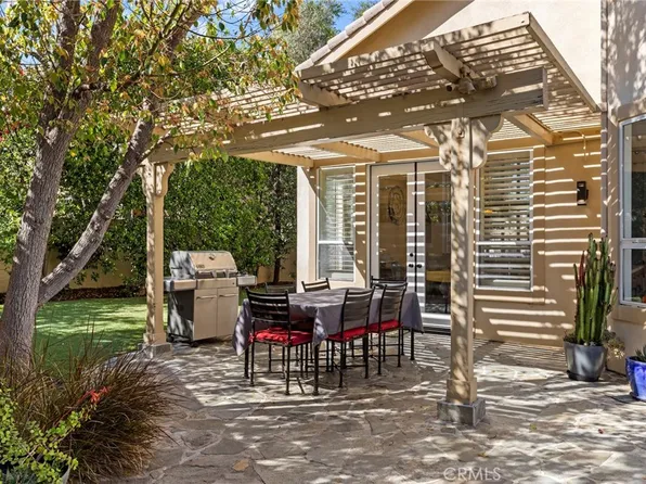 22312 Delia Ct, Calabasas, CA 91302