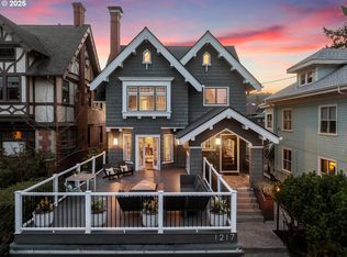 1217 NW 25th Ave, Portland, OR 97210