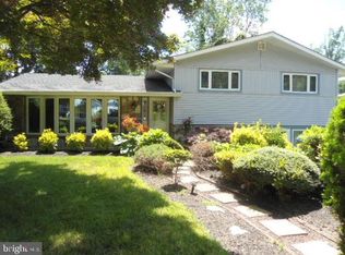 951 Henrietta Ave, Huntingdon Valley, PA 19006