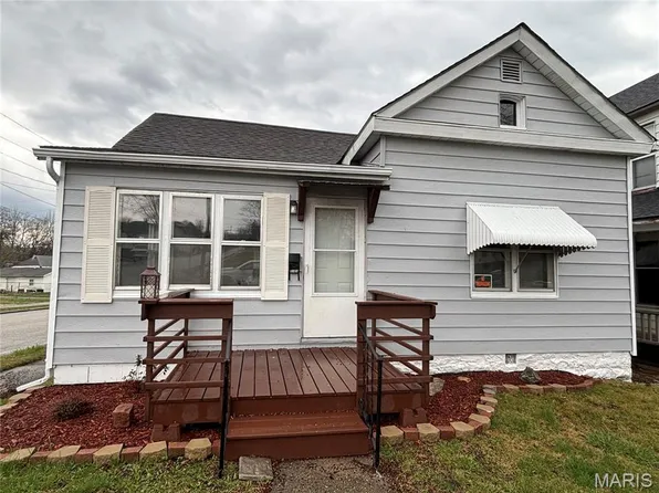 2101 Spruce St, Hannibal, MO 63401