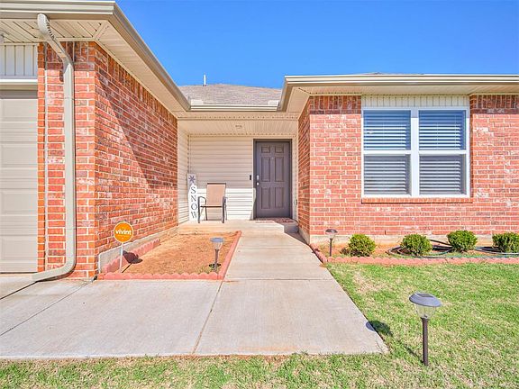 2nd image of 10009 Wessex Dr