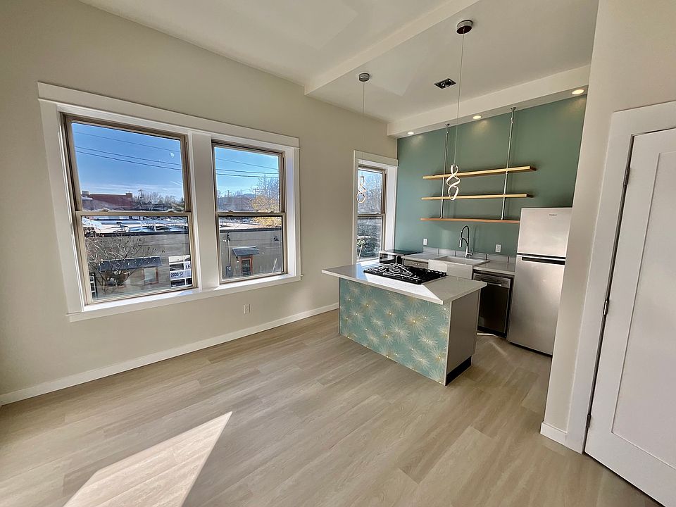 1st image of 8928 N Lombard St APT 5