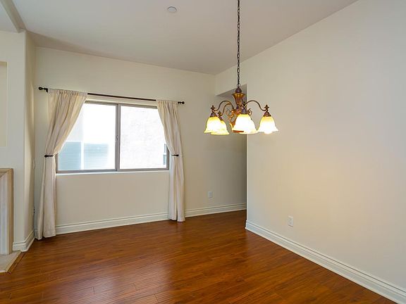 4th image of 2486 S Centinela Ave APT 201