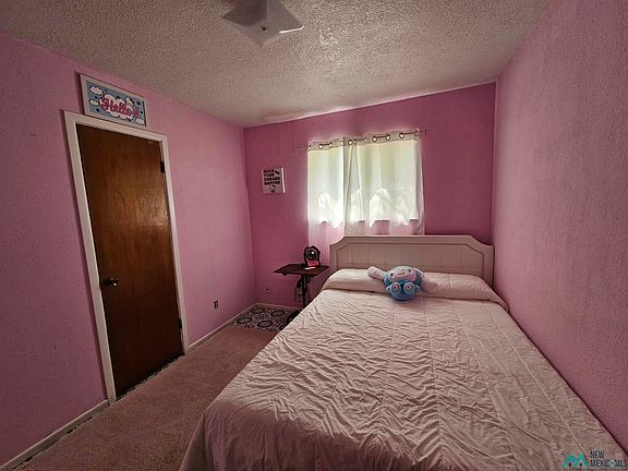 5th image of 1207 E Holland Dr