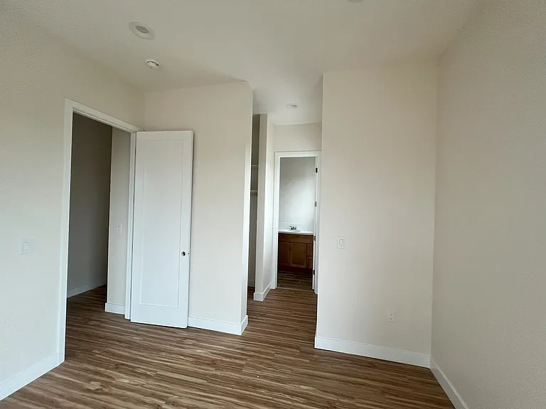 3485 Pomeroy St — Photo 7