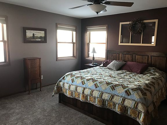 Large master bedroom 