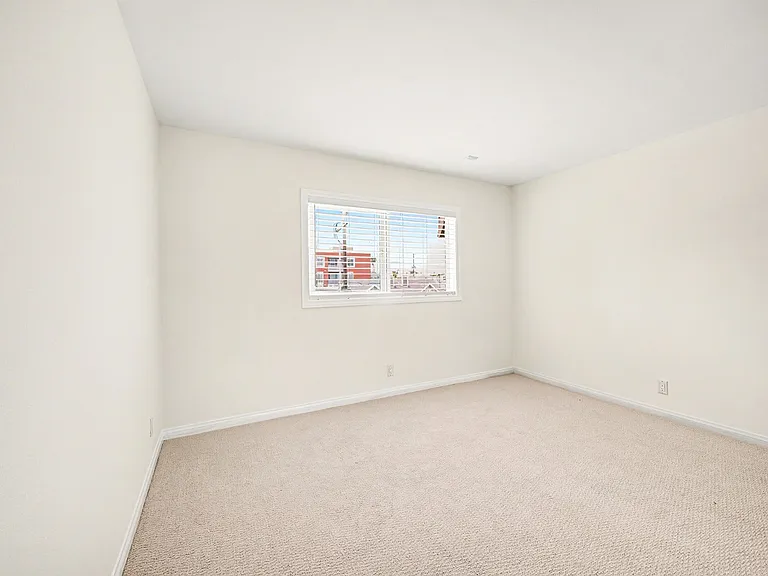 5224 Denny Ave #205 — Photo 31