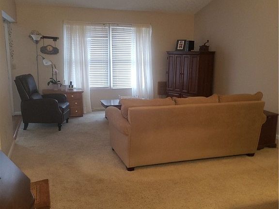 5th image of 847 Attica St