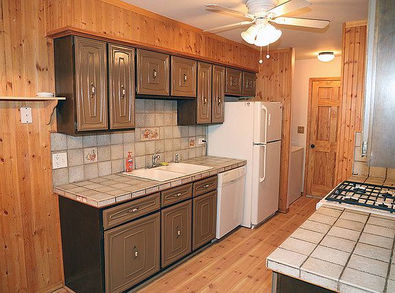 5th image of 675 Versailles Cir Unit G