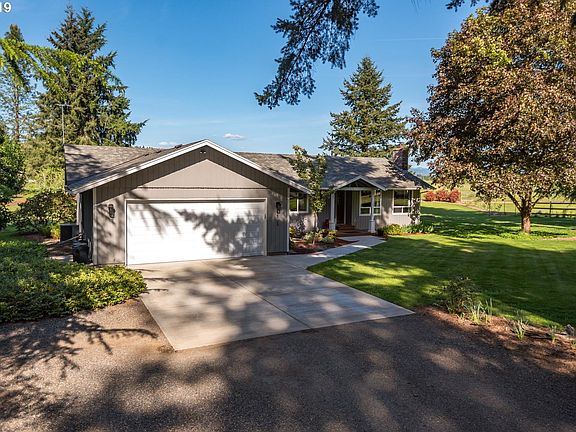 3rd image of 14703 NE 100th Ave