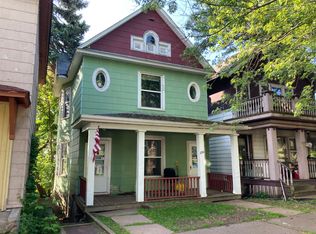 224 E 6th St APT 1, Duluth, MN 55805