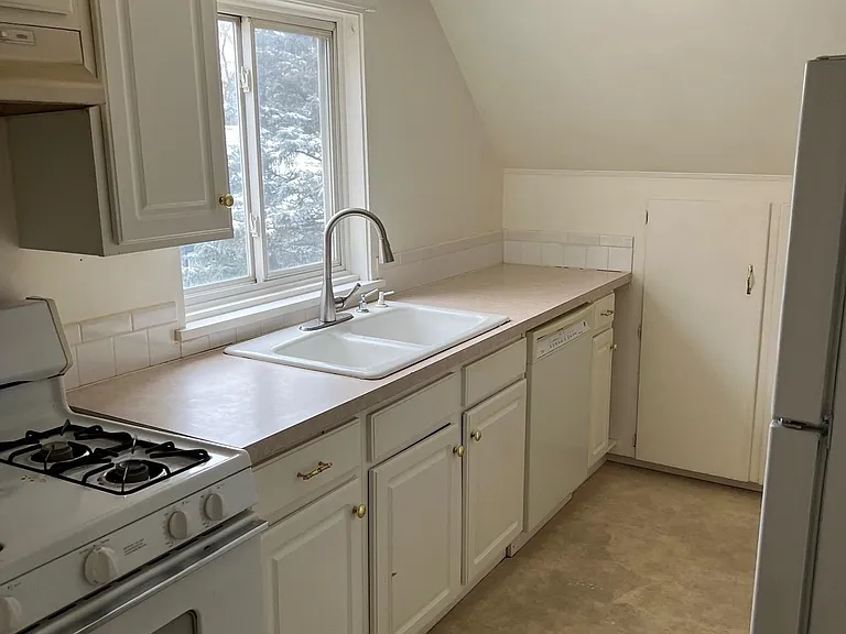 3112 Elizabeth Ave #2 — Photo 1
