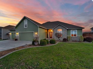 131 Mattis Dr, Richland, WA 99352