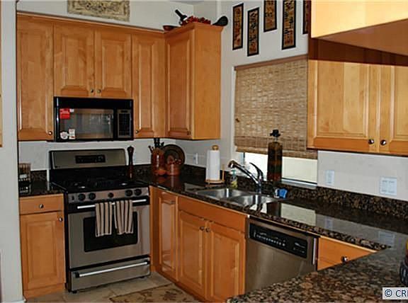 3rd image of 2533 Orange Ave