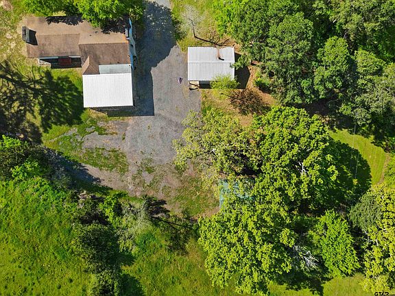 3rd image of 306 County Road 1406