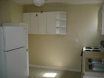 1st image of 2739 College St #2