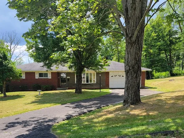 303 Wilmot Dr, Towanda, PA 18848