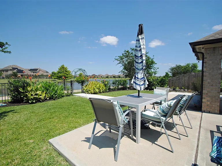 24818 Harvest Elm Ct — Photo 43