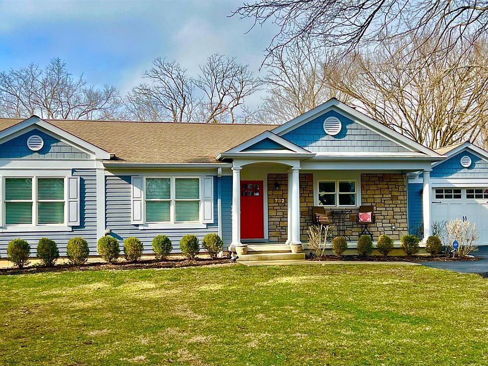 1st image of 732 Wooster Pike