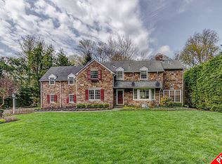 507 Meadowbrook Cir, Wayne, PA 19087