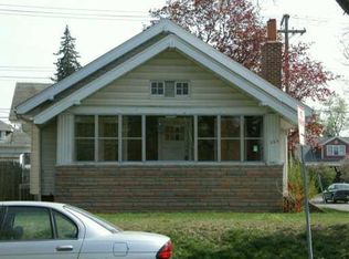 202 Ewing St E, South Bend, IN