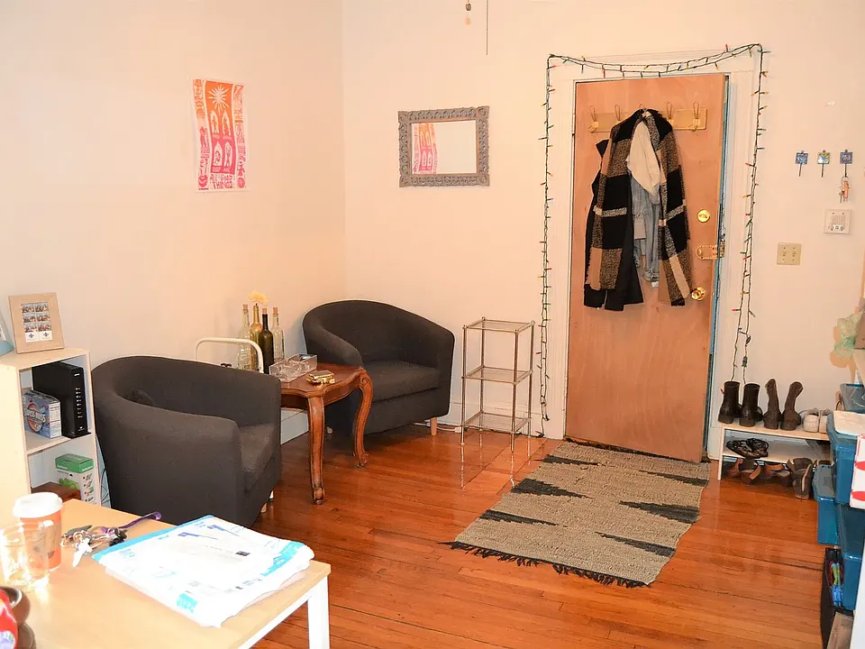 17 Cummings Rd #1F