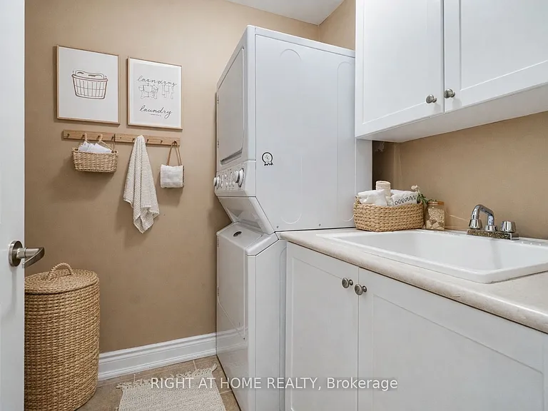 99 Brant St #6 — Photo 16