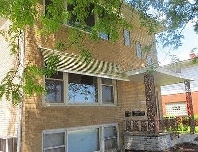 1st image of 15020 Woodlawn Ave #2