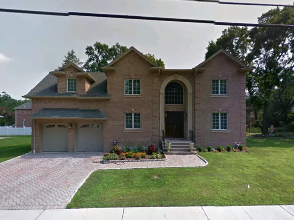 102 County Rd, Demarest, NJ 07627
