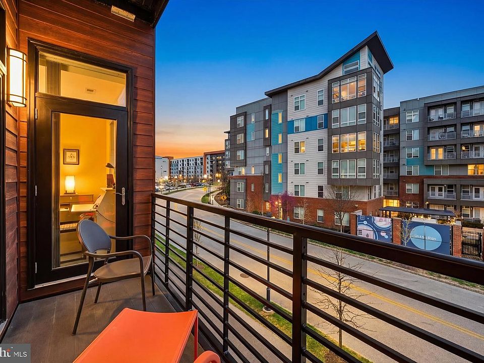 1st image of 575 S Goddard Blvd #303