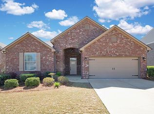 330 Lacey Ave, Maylene, AL 35114